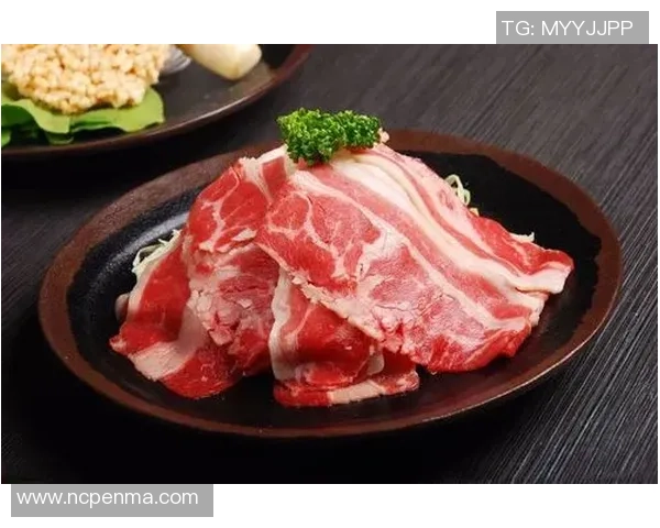 国外足球明星聚餐火锅盛宴揭秘球场外的美食情缘