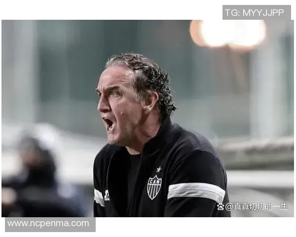 东欧80后足球明星的辉煌岁月与传奇故事回顾