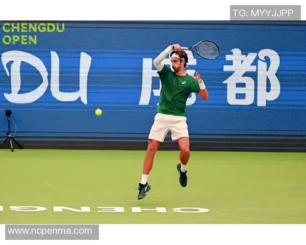 重庆网球队反击之路：胜利与失误交织的精彩赛季回顾